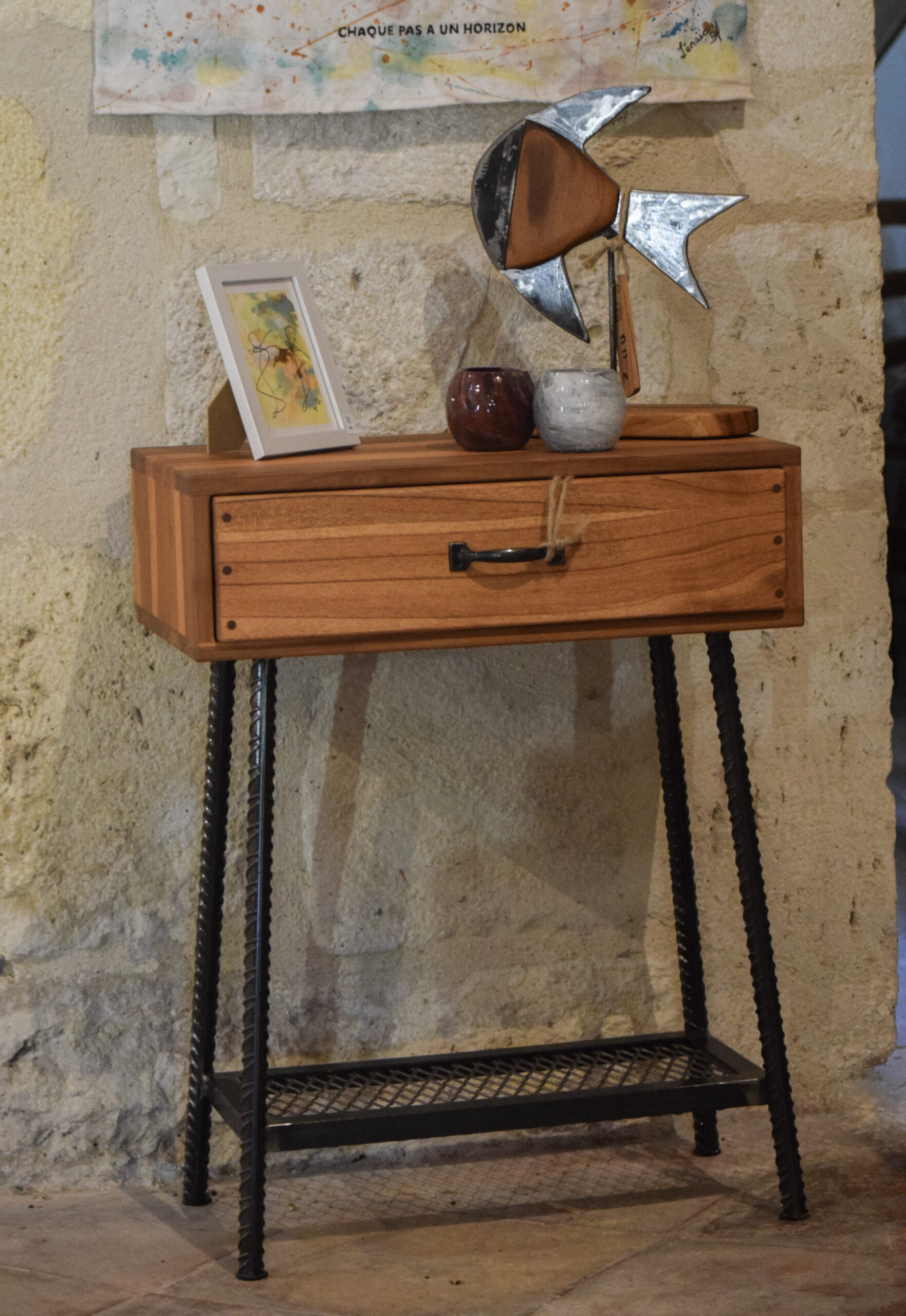 PETITE CONSOLE 250€